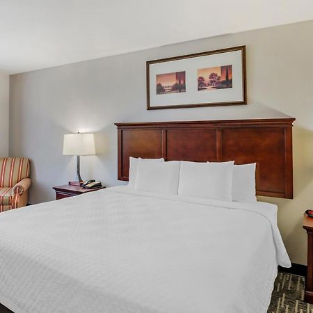 Country Inn & Suites By Radisson, Ashland - Hanover, Va Экстерьер фото