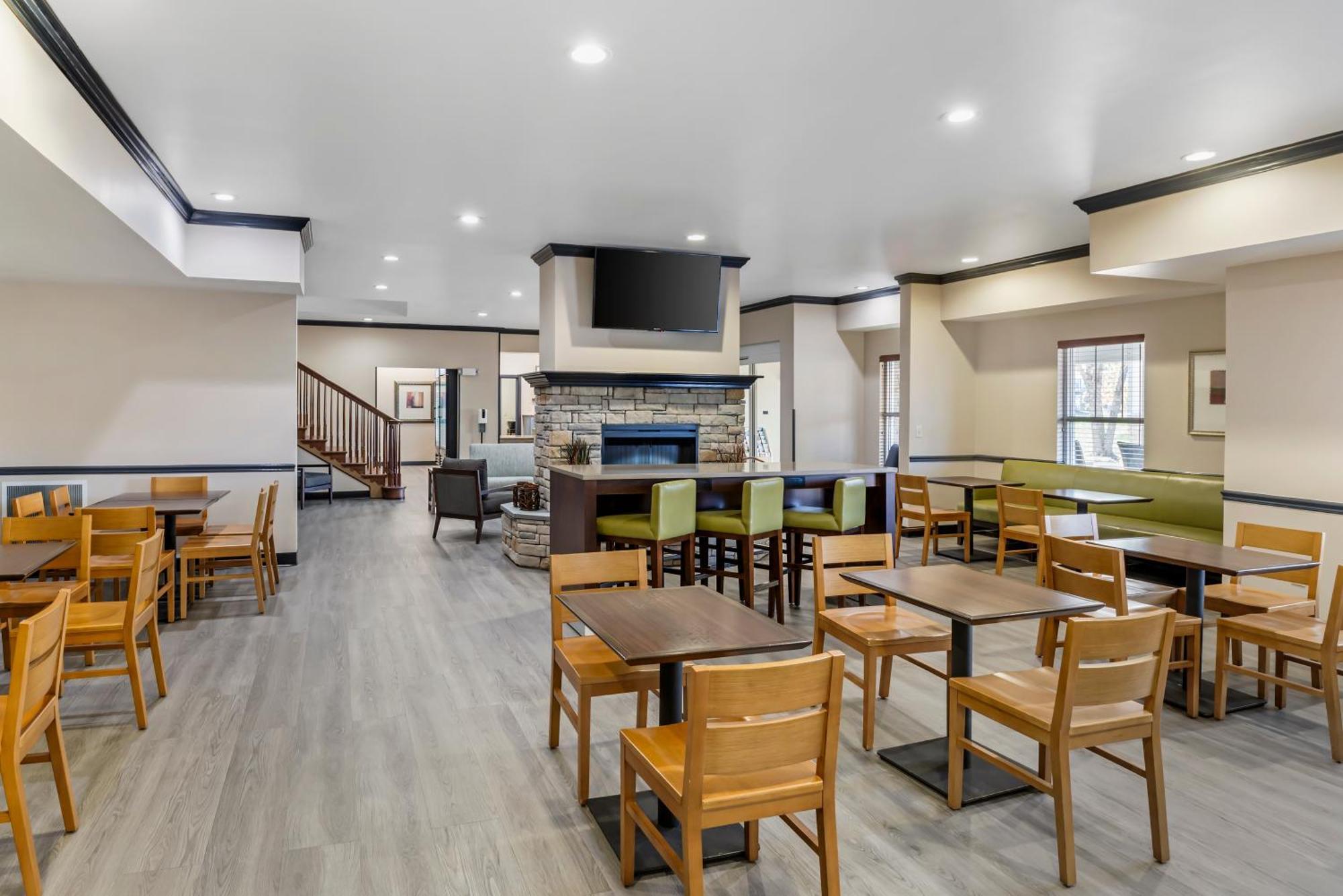 Country Inn & Suites By Radisson, Ashland - Hanover, Va Экстерьер фото